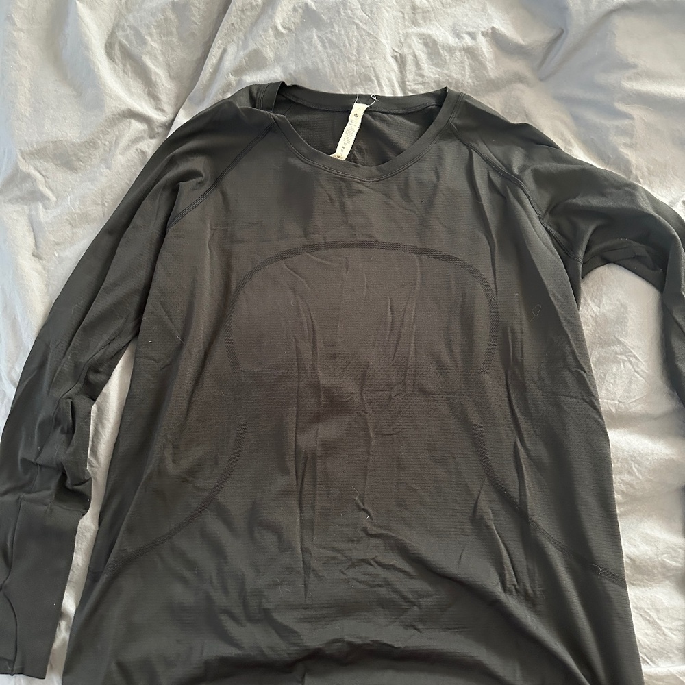 Lululemon Swiftly Tech Long Sleeve